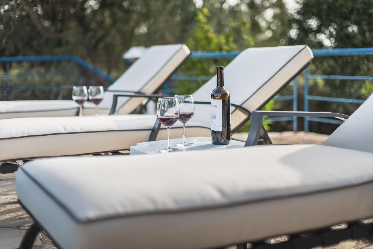 Summer Villa Pasiphae Private Pool - Bbq -Beach 2Min スーニオ エクステリア 写真